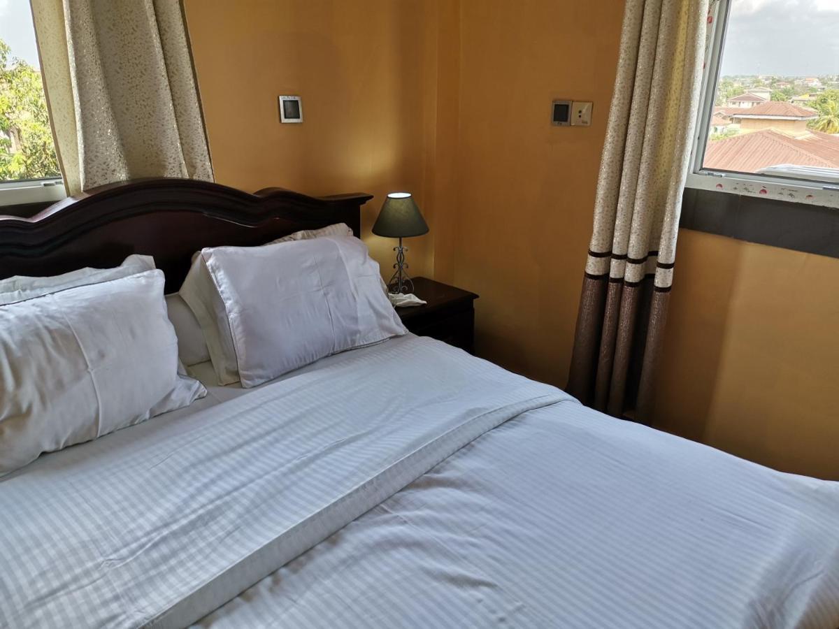 Residence Hoteliere Mb-202 C 두알라 외부 사진