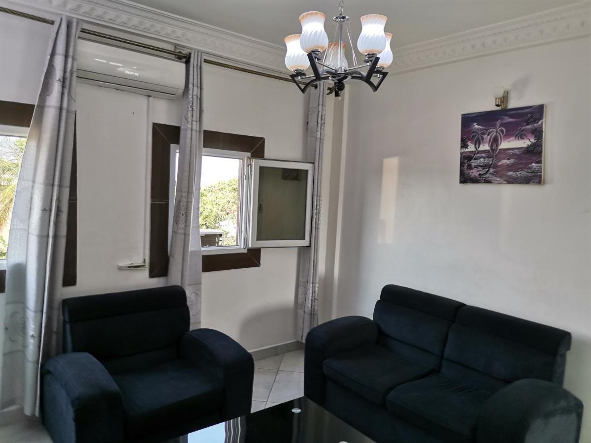 Residence Hoteliere Mb-202 C 두알라 외부 사진