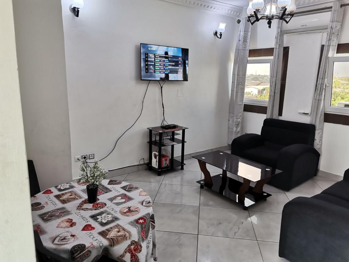 Residence Hoteliere Mb-202 C 두알라 외부 사진