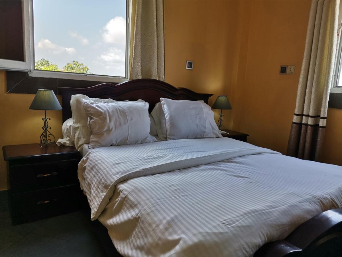 Residence Hoteliere Mb-202 C 두알라 외부 사진