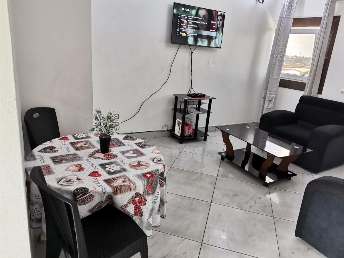 Residence Hoteliere Mb-202 C 두알라 외부 사진